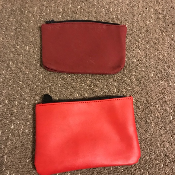 Bundle of two red Ipsy bags. Never been used - Picture 2 of 6